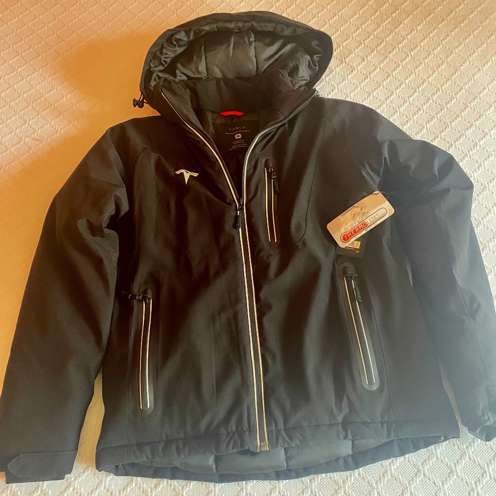 NWT Tesla Motors Corporate Heavy Winter Ski Coat  Mens Medium